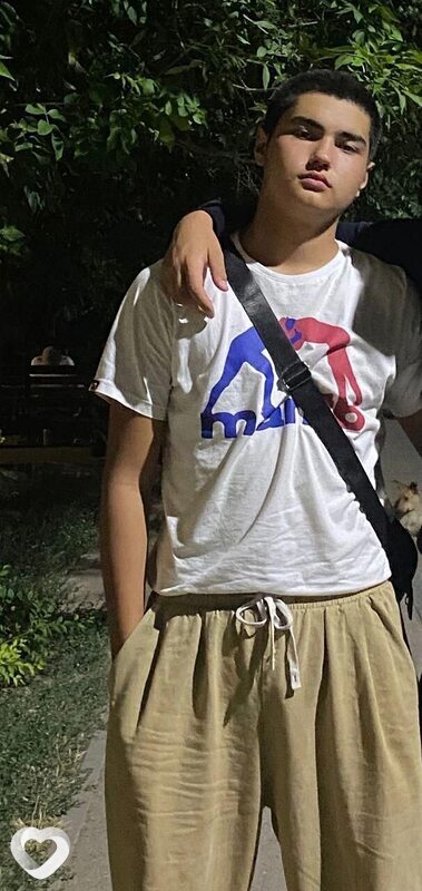 Артем, 25, Астрахани — анкета №3399874