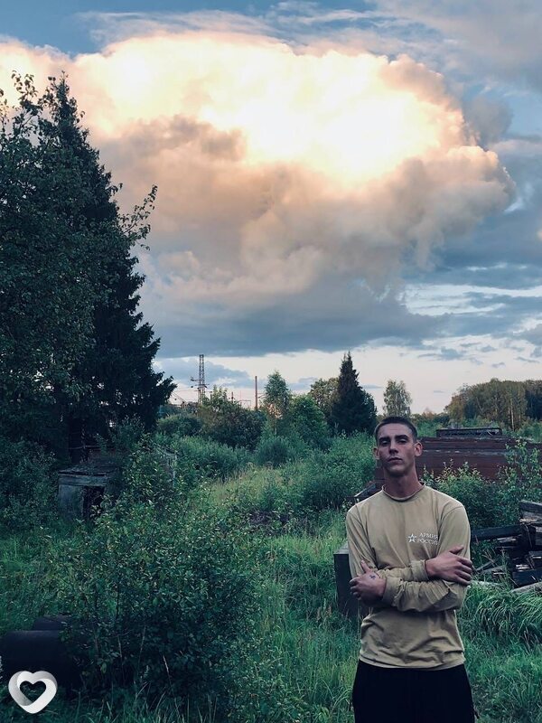 Ярослав, 23, Саратове — анкета №3399721