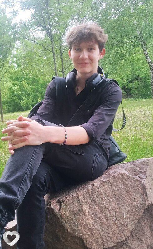 Данил, 19, Полтаве — анкета №3400331