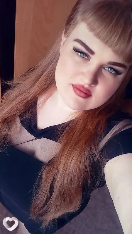 Елена, 25, Бийске — анкета №3402101