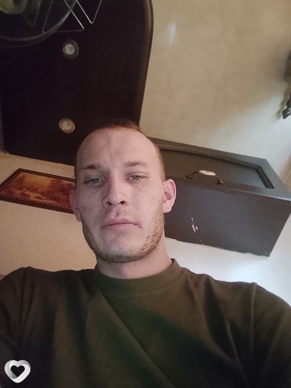 Алексей, 26, Луганске — анкета №3402637