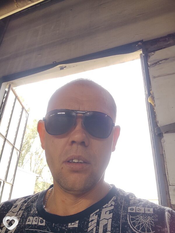 Максим, 37, Луганске — анкета №3402897
