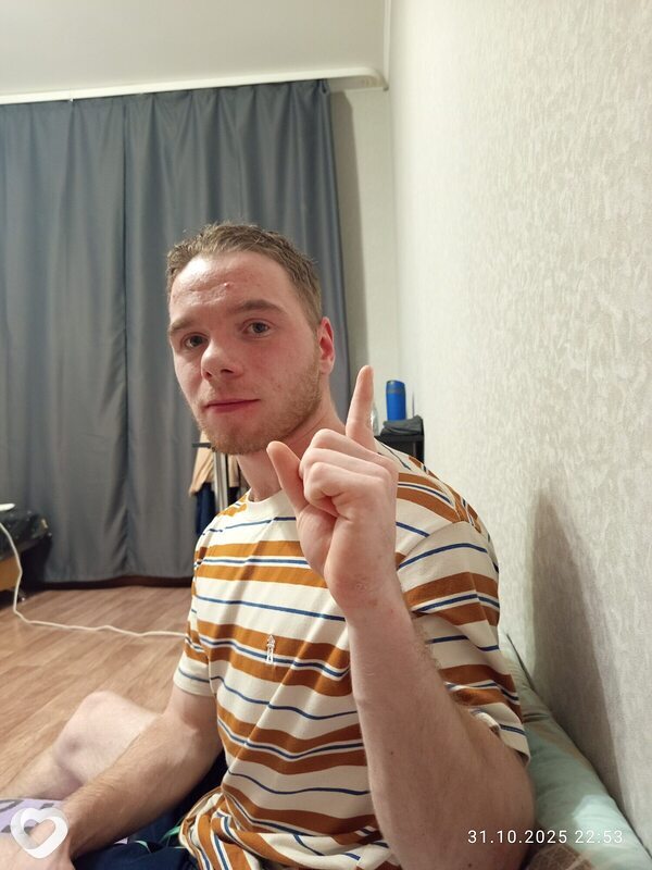 Дмитрий, 22, Сургуте — анкета №3403146