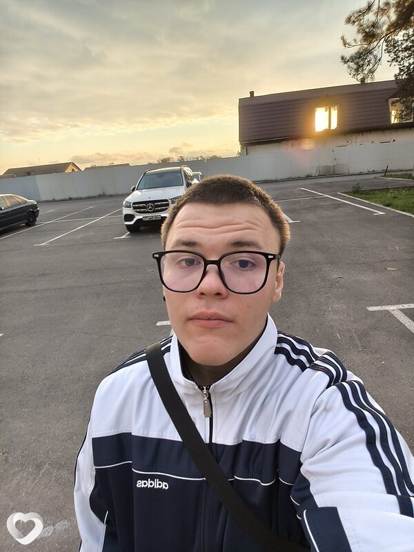 Костя, 18, Пензе — анкета №3403354