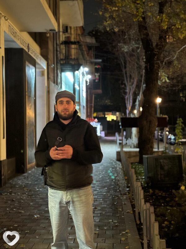 Татул, 28, Ереван — анкета №3403255