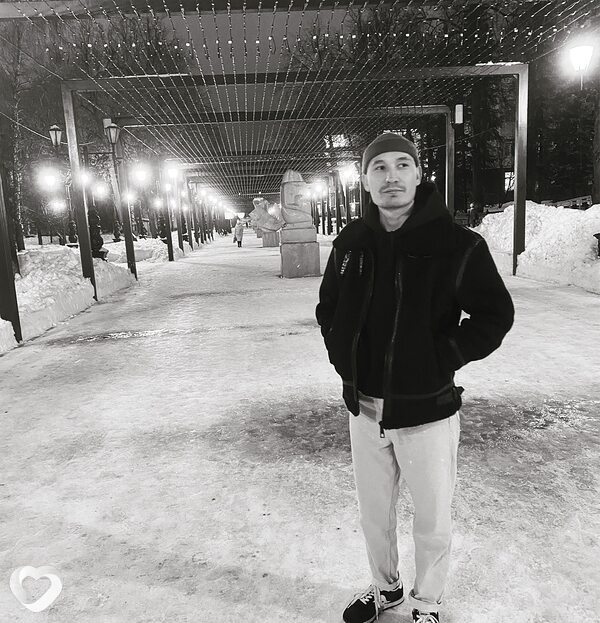 Назар, 28, Минске — анкета №3403612