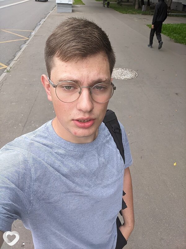 Антон, 22, Москве — анкета №3403903