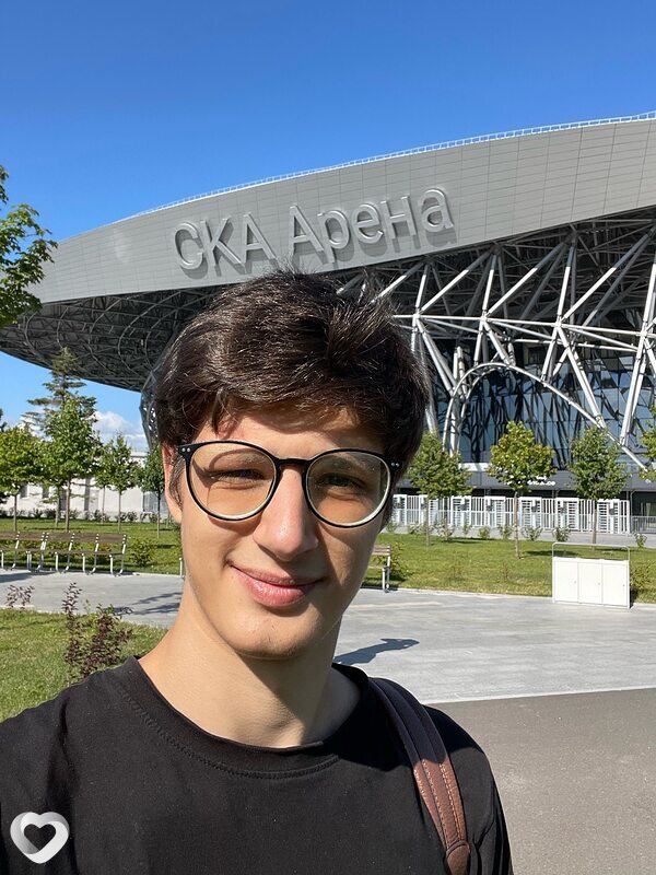 Артём, 19, Санкт-Петербурге — анкета №3404343