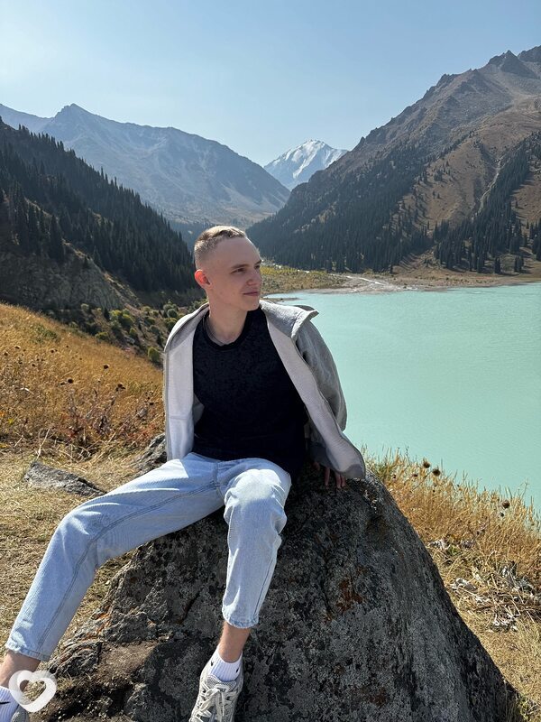 Ярик, 20, Новосибирске — анкета №3404510