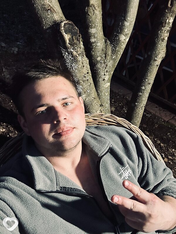 Максим, 25, Москве — анкета №3404764