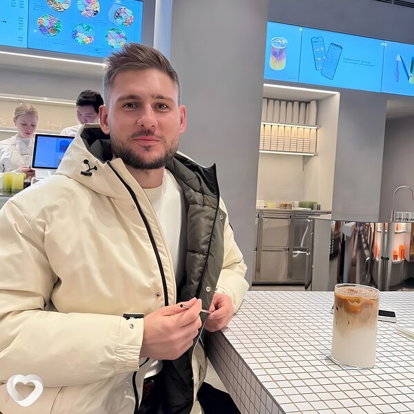 Марк, 25, Тольятти — анкета №3404946