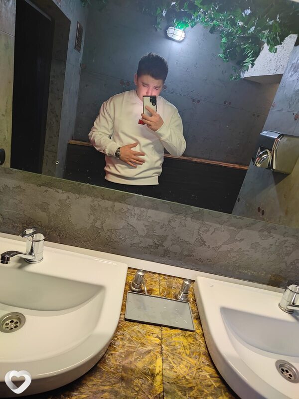 Валерий, 24, Твери — анкета №3405598