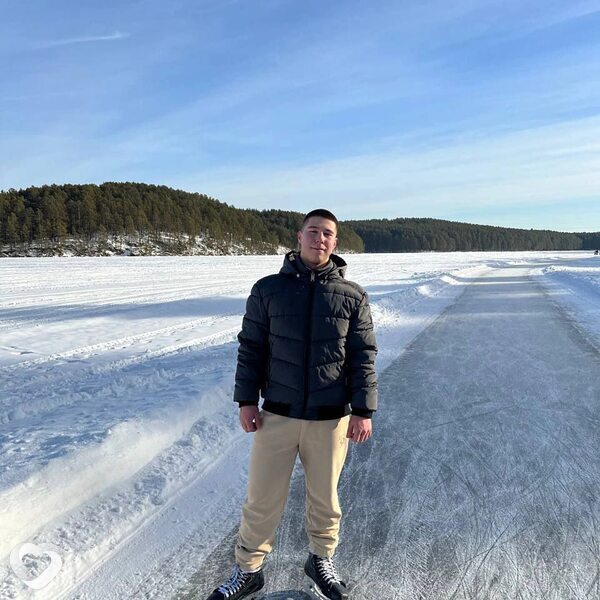 Дмитрий, 23, Екатеринбурге — анкета №3405478