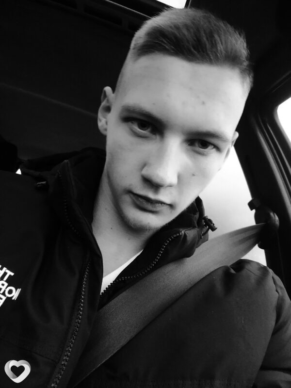 Даня, 20, Гродно — анкета №3405742