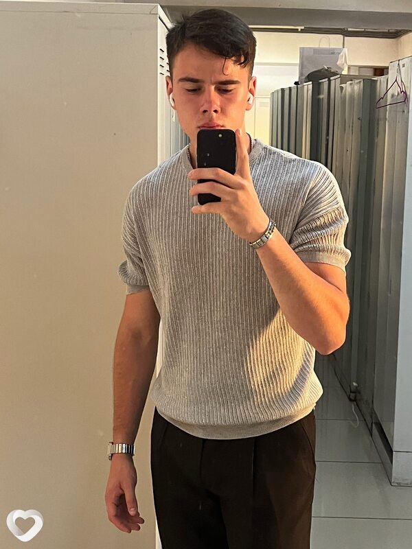 Дима, 20, Сургуте — анкета №3406069