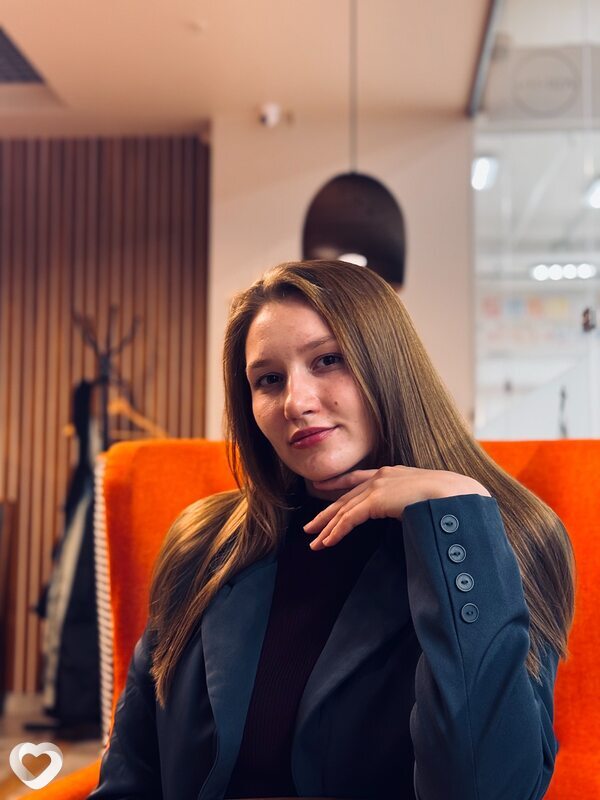 Настя, 23, Красноярске — анкета №3406352
