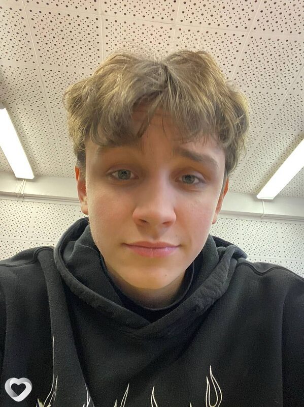 Алексей, 20, Санкт-Петербурге — анкета №3407039