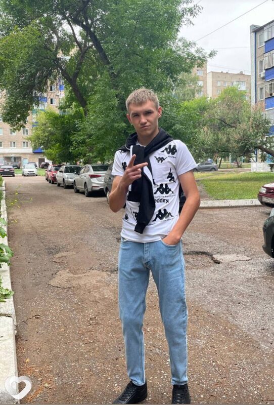 Денис, 22, Стерлитамаке — анкета №3406866
