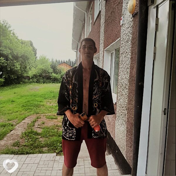 Вадим, 21, Барнауле — анкета №3407494