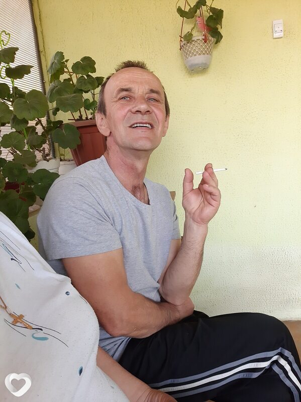 Артём, 19, Кобрине — анкета №3407624