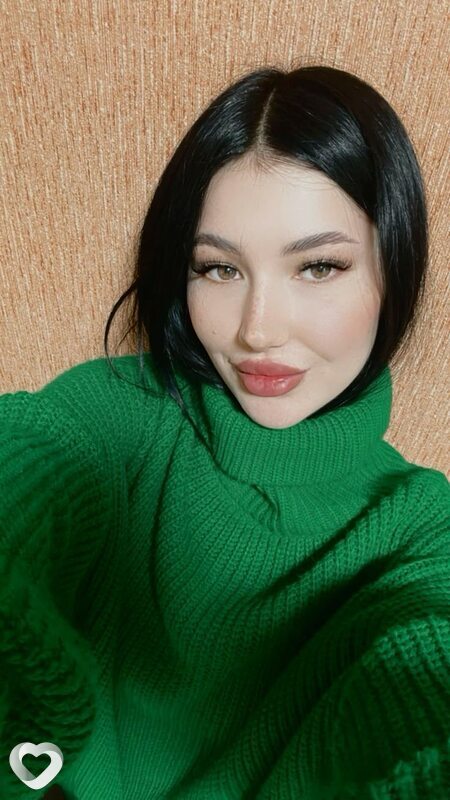 Карина, 29, Бийске — анкета №3407809