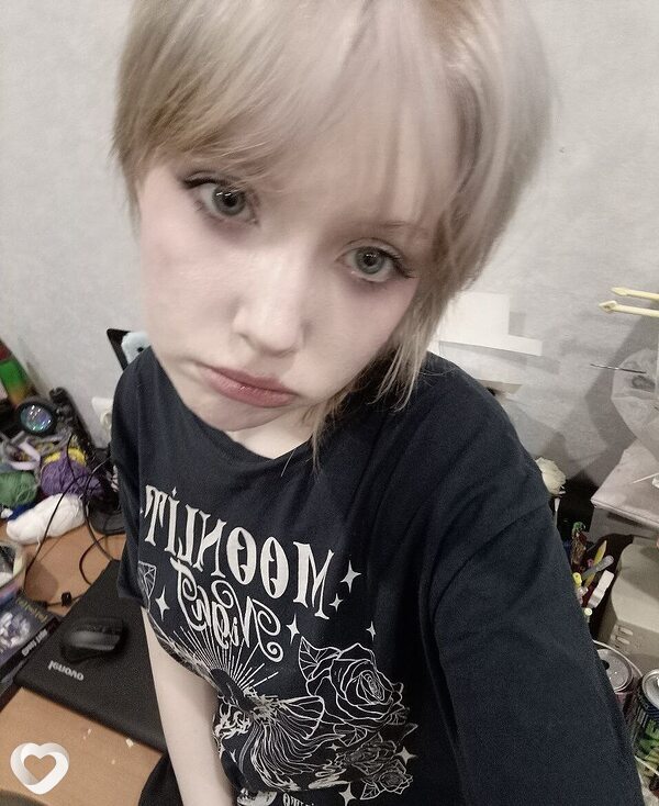 Felli, 18, Петрозаводске — анкета №3407756