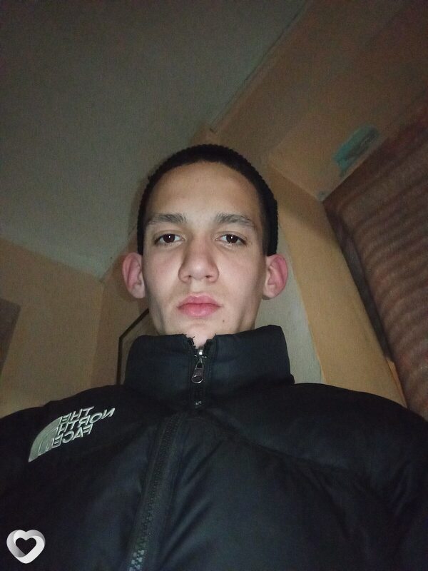 Ваня, 21, Якутске — анкета №3408202