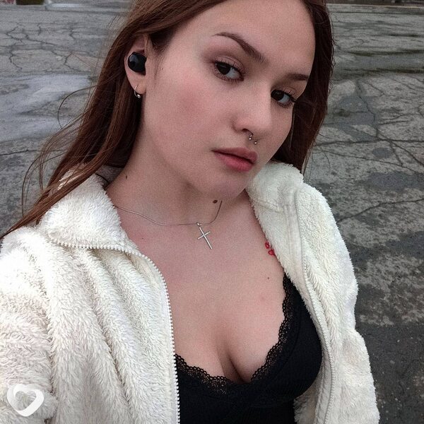 Лина, 21, Кургане — анкета №3408674