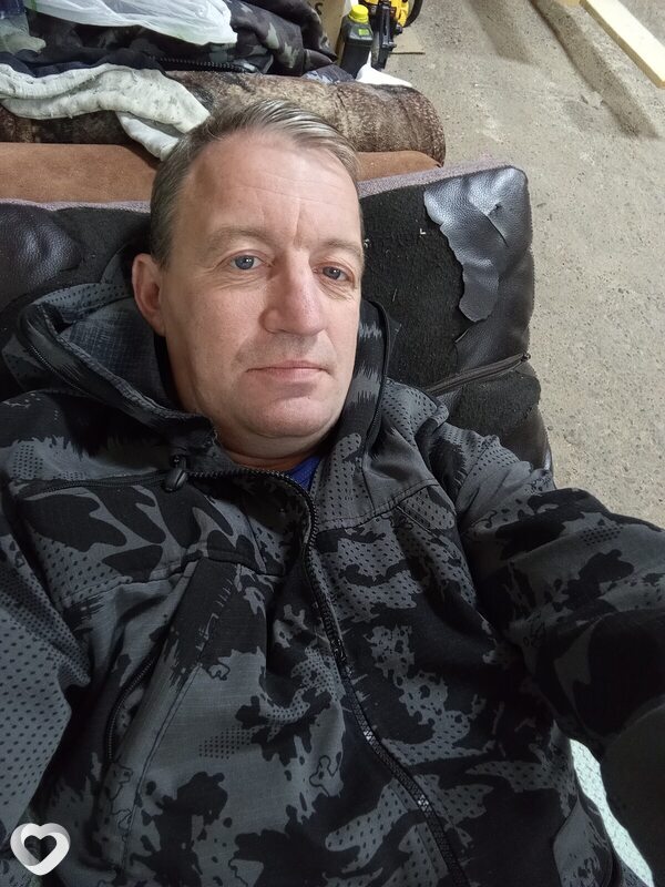 Виктор, 43, Соликамске — анкета №3408724