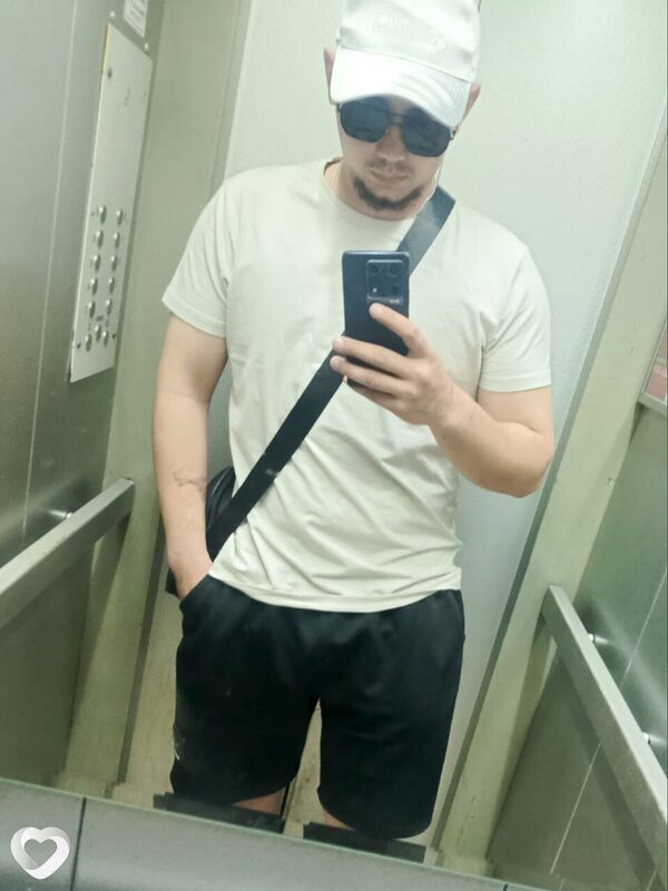 Кирилл, 24, Сургуте — анкета №3408834