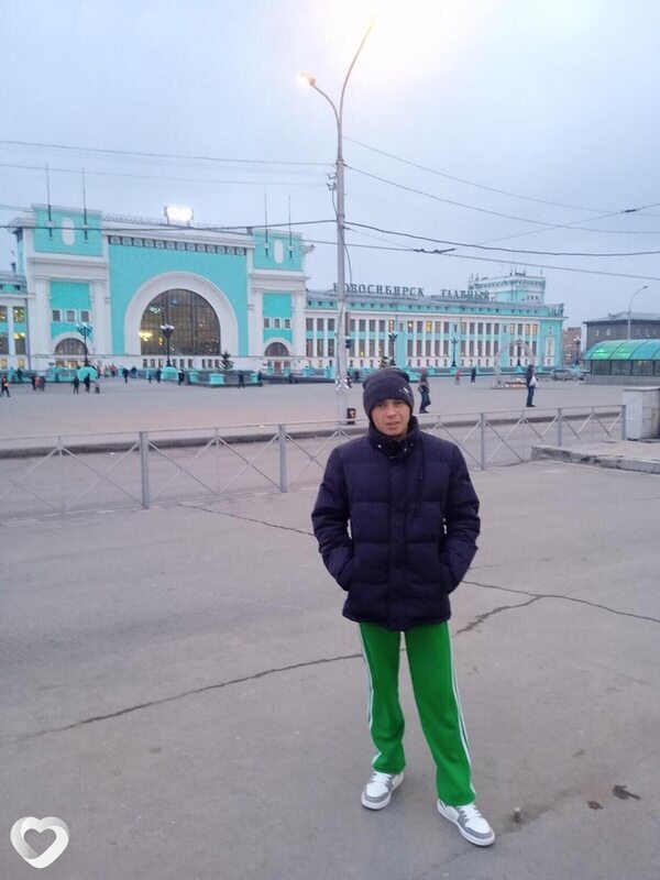 Павел, 37, Бийске — анкета №3409759