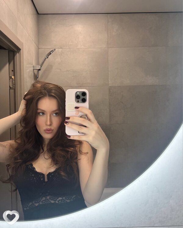 Алёна, 20, Санкт-Петербурге — анкета №3409267