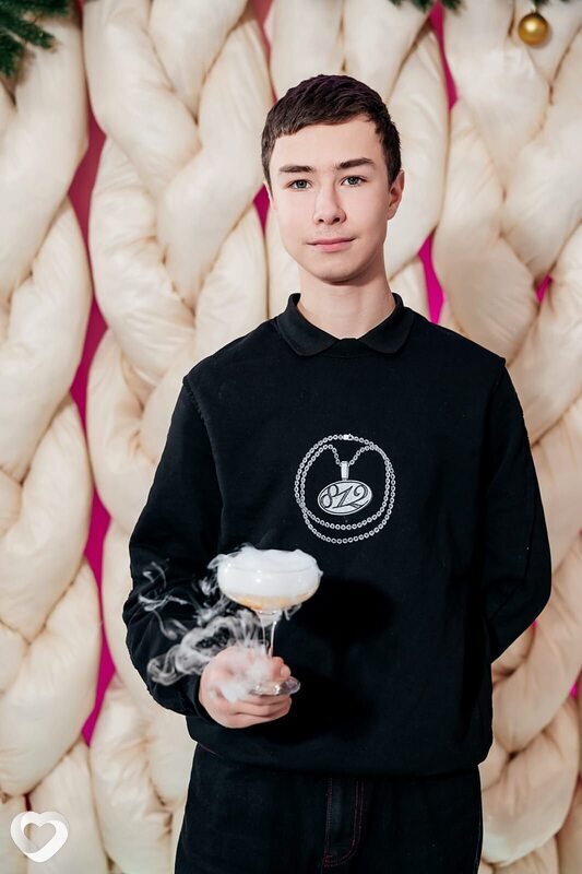 Вадим, 18, Санкт-Петербурге — анкета №3409398