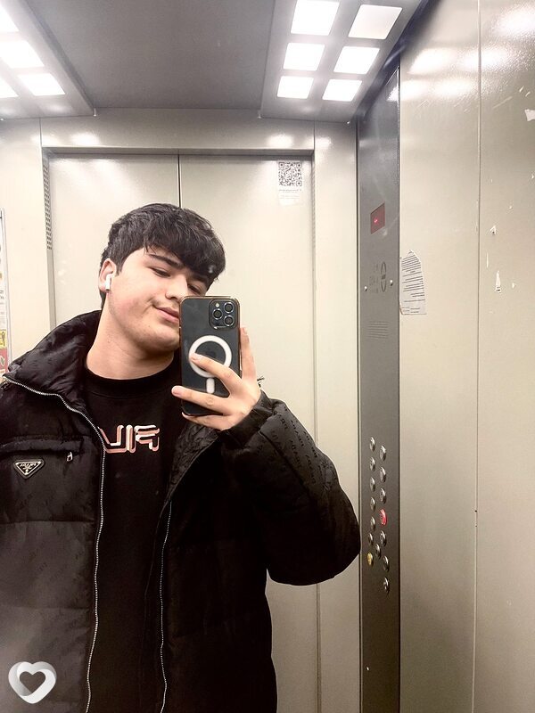 Иброгим, 20, Екатеринбурге — анкета №3410179