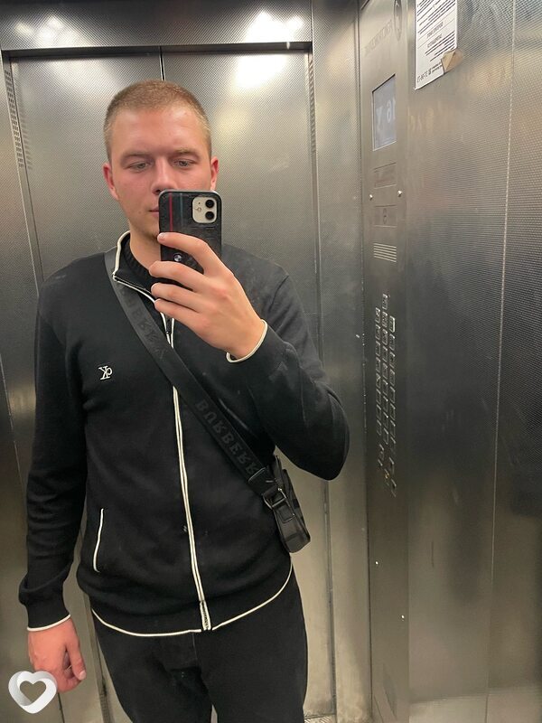 Артём, 24, Липецке — анкета №3409884