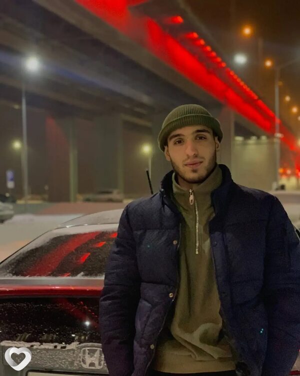 Farzin, 27, Красноярске — анкета №3409991