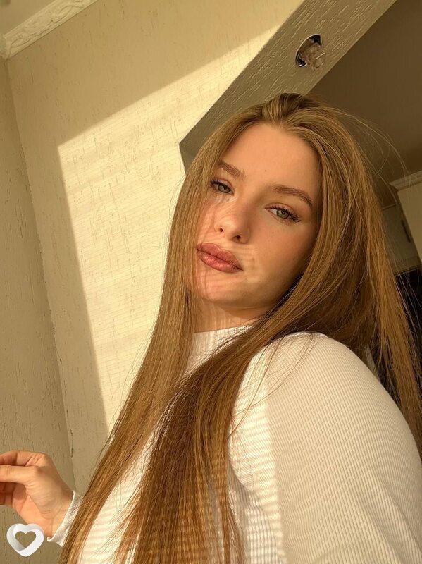 Карина, 19, Гомеле — анкета №3410537
