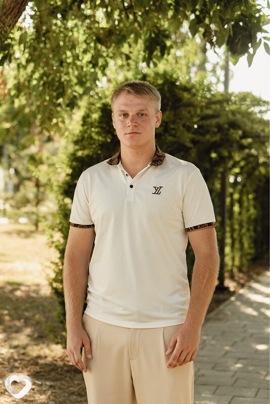 Влад, 20, Краснодаре — анкета №3411039