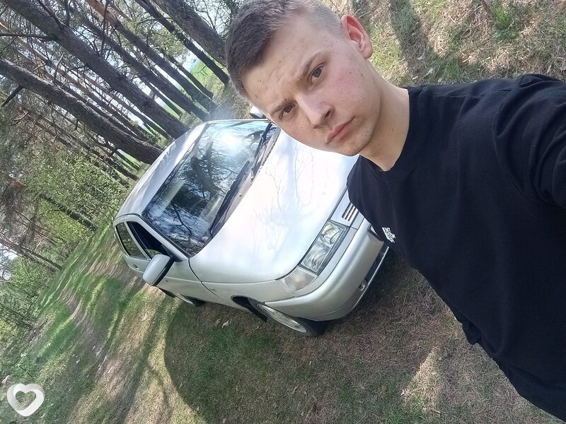 Станислав, 20, Москве — анкета №3411325
