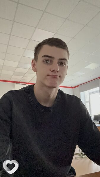 Захар, 19, Москве — анкета №3411618