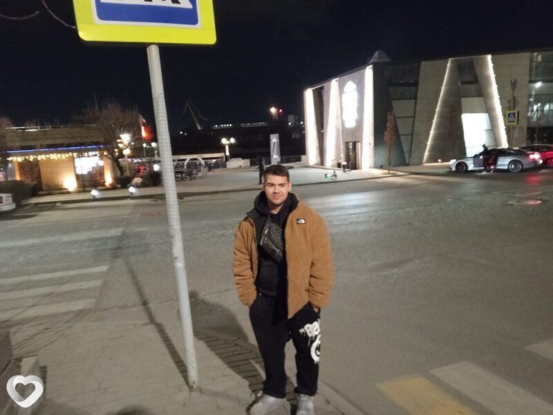 Денис, 22, Белгороде — анкета №3412540