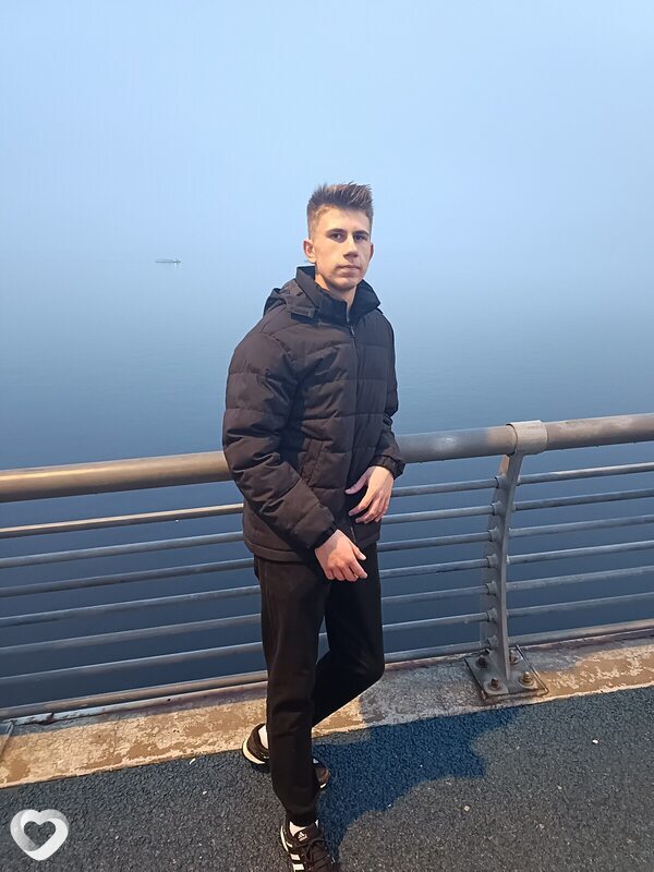 Кирилл, 20, Твери — анкета №3413068