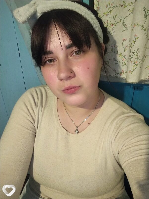 Настя, 25, Гомеле — анкета №3413382