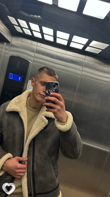 Владимир, 19, Жодине — анкета №3413320