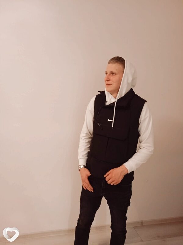 Егор, 23, Волновахе — анкета №3413676