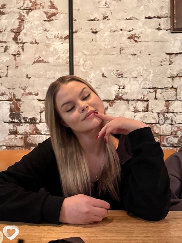 Альбина, 19, Екатеринбурге — анкета №3413825