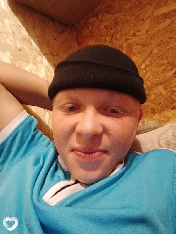 Максим, 19, Иркутске — анкета №3414353