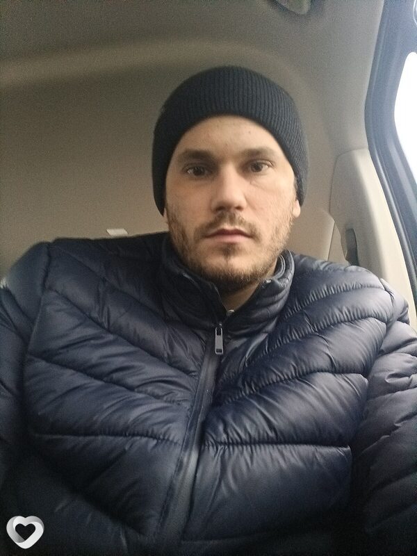 Виктор, 29, Саратове — анкета №3414539
