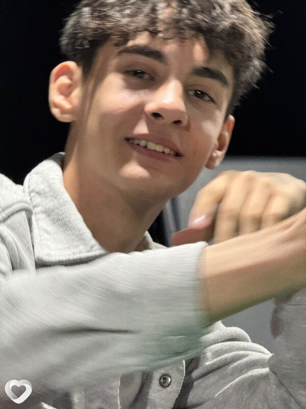 Артём, 21, Казани — анкета №3415043