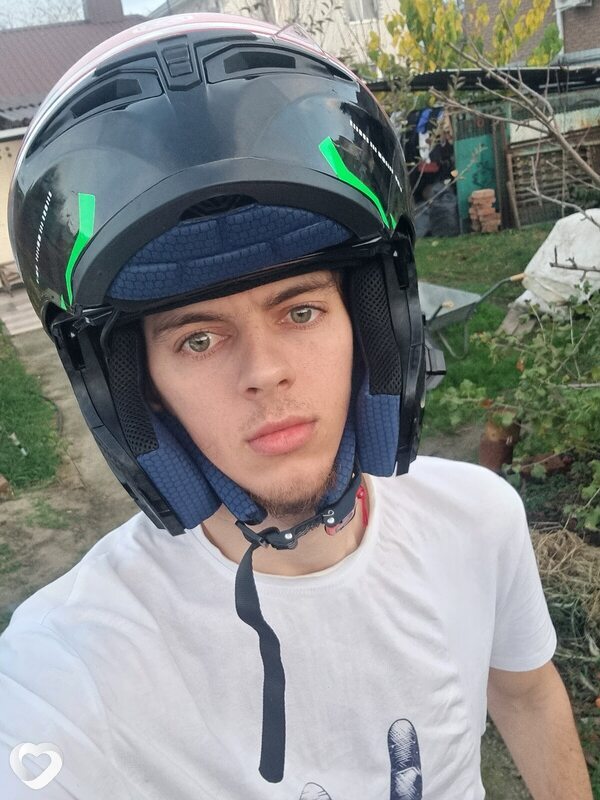 Василий, 28, Краснодаре — анкета №3415542